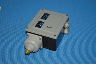 Picture of RT112(017-5191) P.SWITCH 0.1/1BAR NOW 017-519166