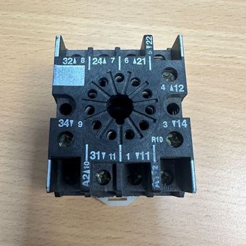 Picture of BASE FOR 11 PIN RELAY